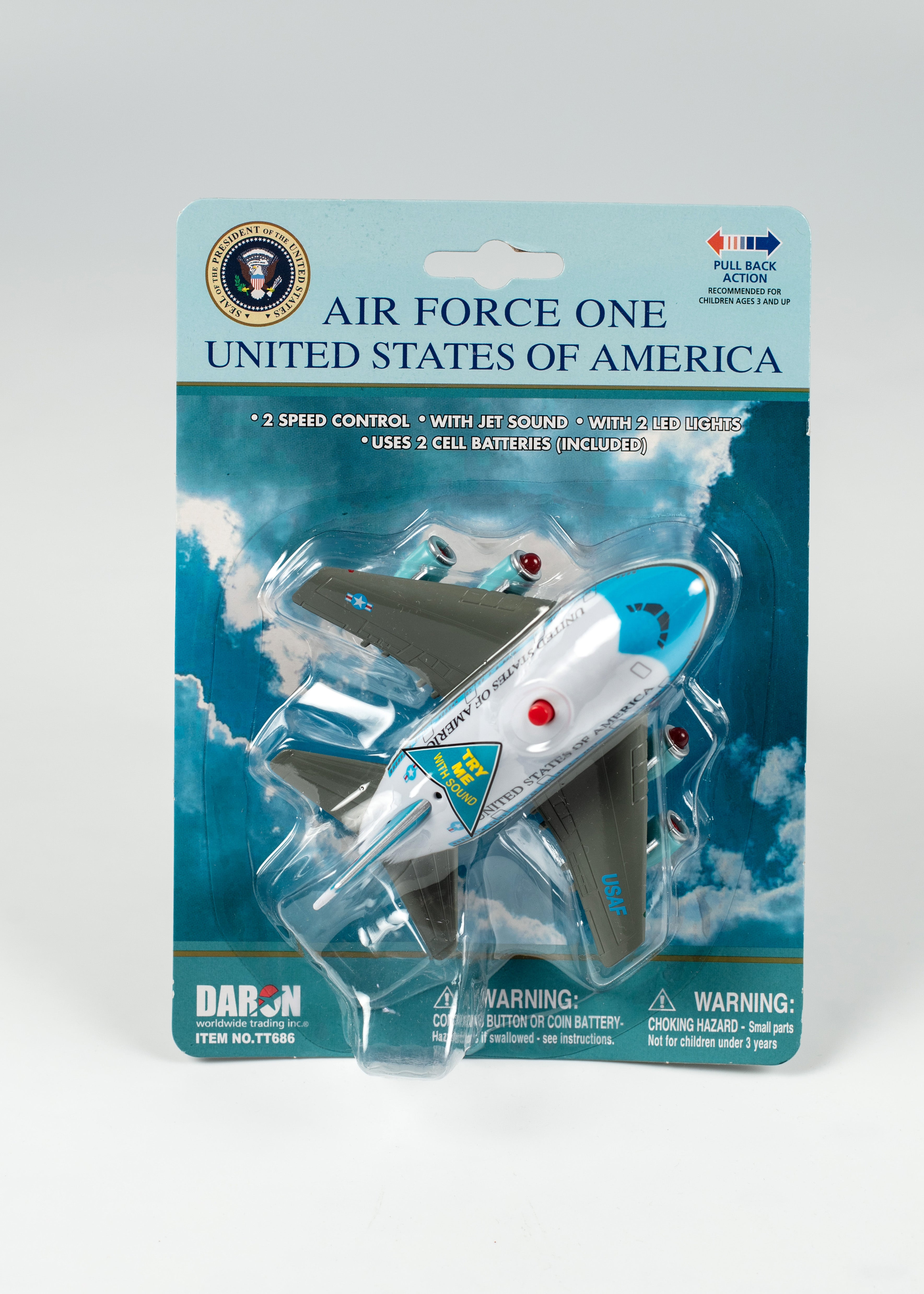 AIR FORCE ONE PULLBACK PLANE FOR AGES 3 AND UP BATTERIES INCLUDED